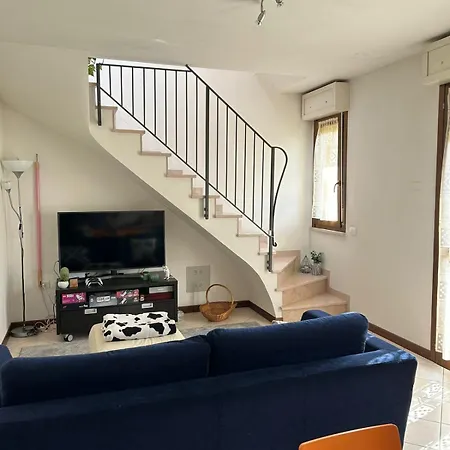 La Casetta Di Molly 포를리